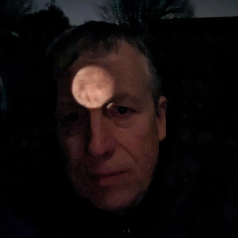 Moon on forehead